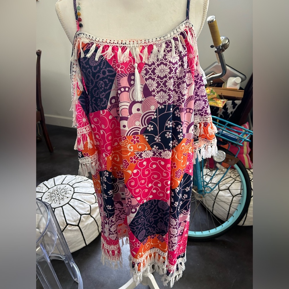 Vibrant Cold Shoulder with Fringed Hemline Swimsuit Retro Cover 70’s